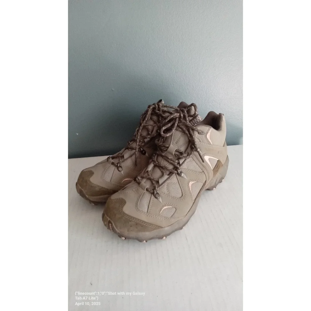Columbia Newton Ridge Hiking Boots Waterproof Lightweight‎ Brown Size?